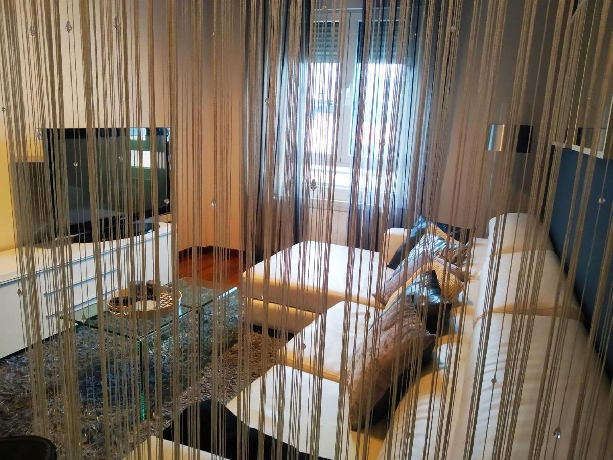 Opera Duplex Junto Al Teatro Campoamor Oviedo Ngoại thất bức ảnh